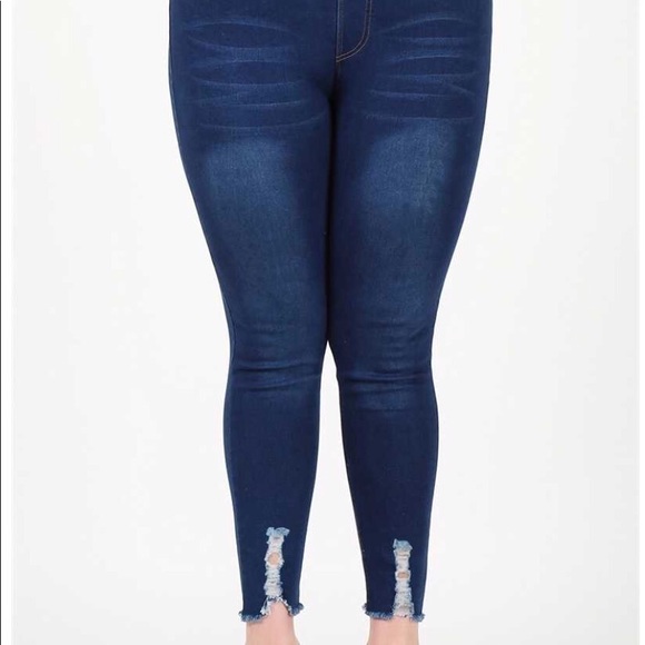 Top and Jean - Picture 2 of 2